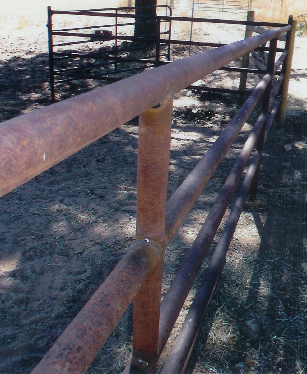 Corrals & Pipe Fence High Country Fence